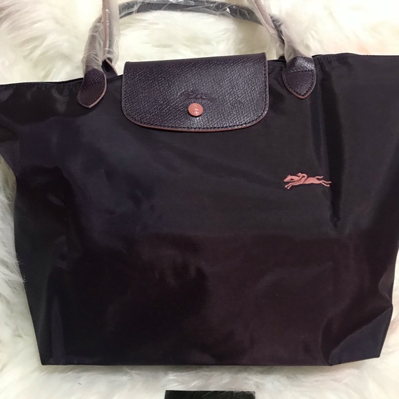 NWT. Longchamp Le Pliage CLUB Large PURPLE SB NWT. Longchamp Le Pliage CLUB Large PURPLE SB